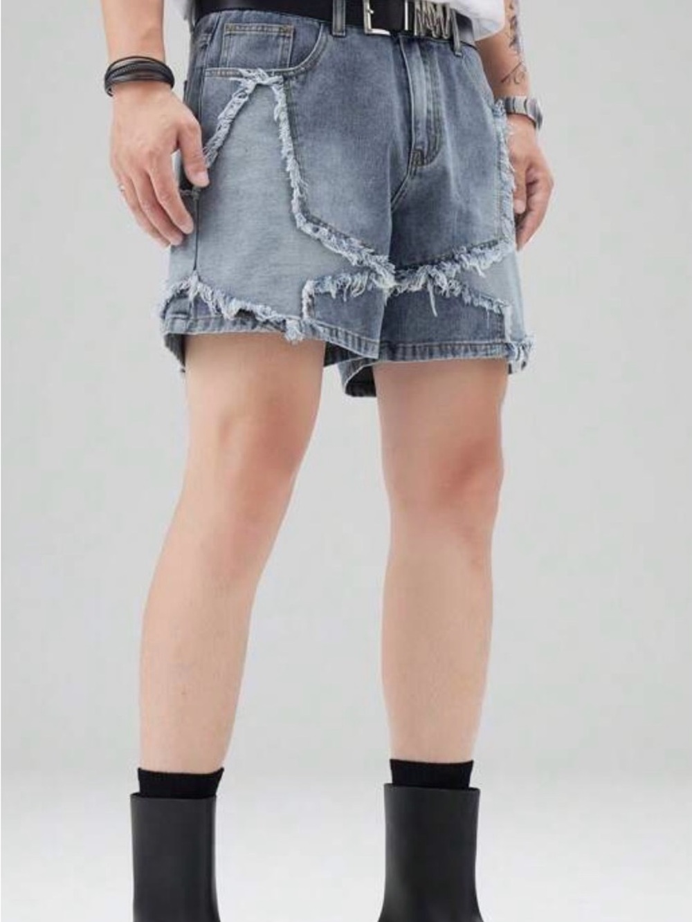 Y2K style Romwe Denim Frayed Hem with star patch Shorts